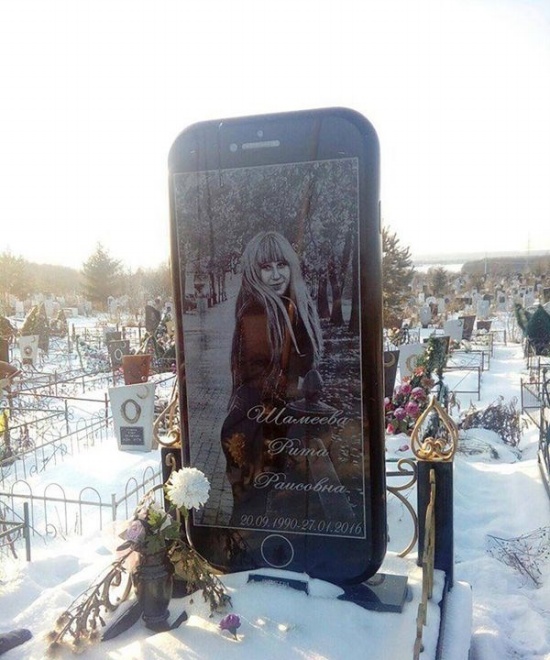 10萬定制手機墓碑