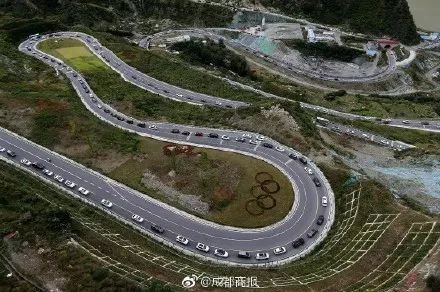 網紅景點堵上熱搜