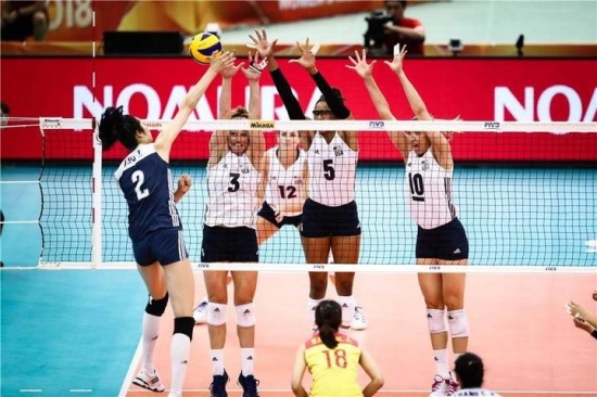 女排3-2逆轉美國