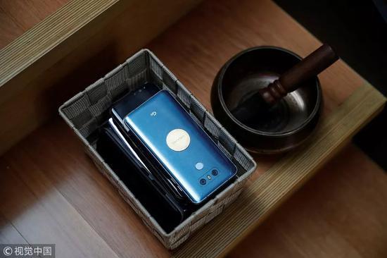 花錢蹲監獄放松