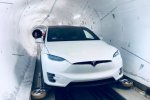 馬斯克隧道通車 自動駕駛特斯拉亮相