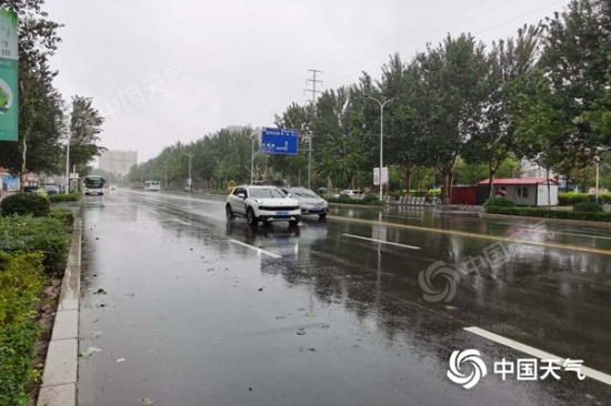 臺風(fēng)巴威影響內(nèi)蒙古