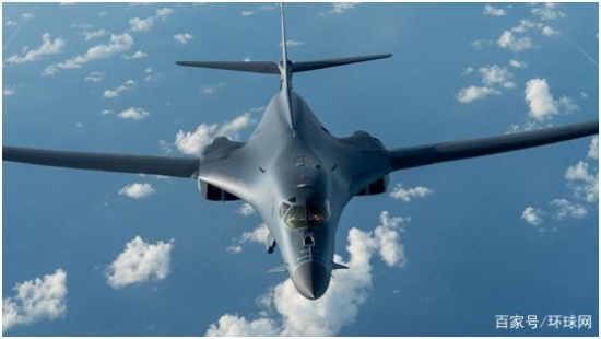 美軍兩架轟炸機被曝現身東海上空