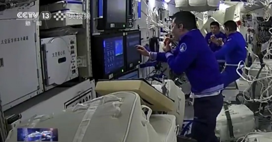 蘋果打敗橙子成為太空水果