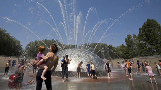 美國(guó)西北部43℃高溫天氣創(chuàng)紀(jì)錄
