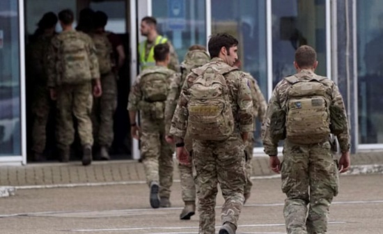 阿富汗撤離是歐美夾著尾巴逃跑了