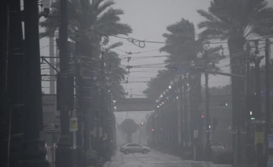 超強(qiáng)颶風(fēng)艾達(dá)登陸美國(guó)