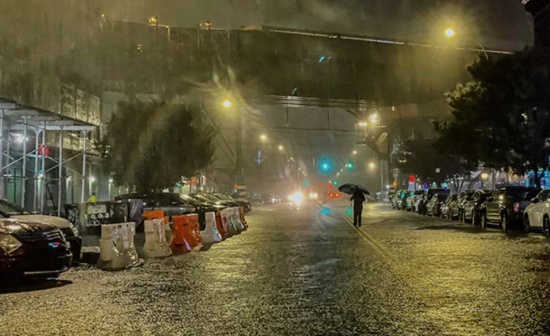 颶風艾達繼續對美國紐約造成影響