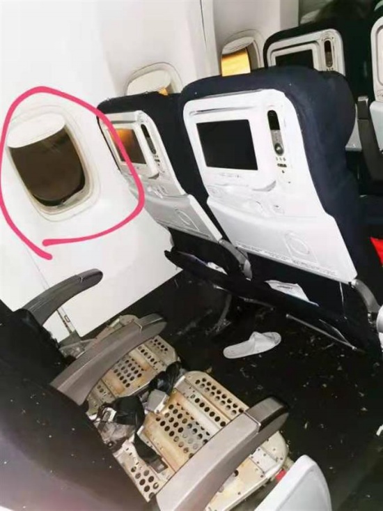法航乘客回憶班機起火驚魂一刻