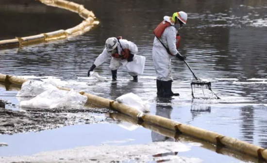 加州石油管道可能已經泄漏了一年