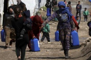 全球有超過8400萬人因暴力、氣候變化而流離失所