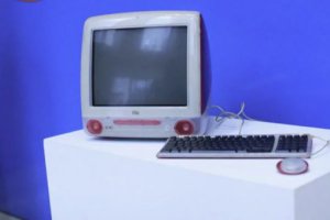 維基百科創始人的計算機100萬美元拍賣