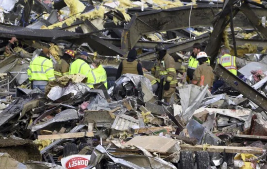 龍卷風席卷了肯塔基州西部城市街區被夷為平地