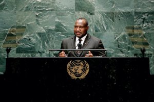 巴布亞新幾內亞總理馬拉佩抵達北京核酸檢測陽性