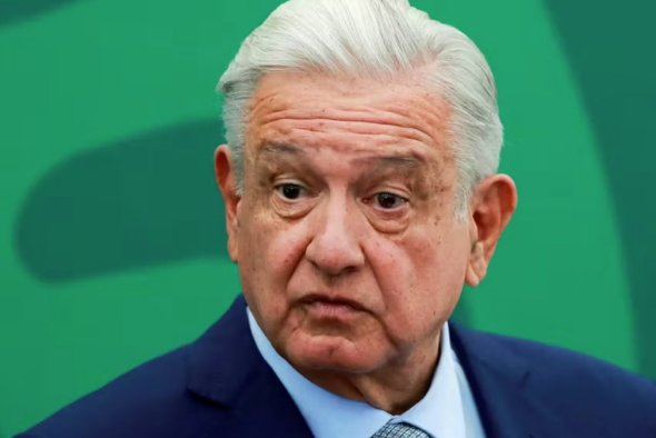 墨西哥總統說他因COVID-19而昏迷