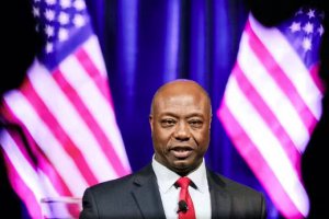 美國(guó)參議院唯一黑人共和黨人蒂姆·斯科特放棄競(jìng)選