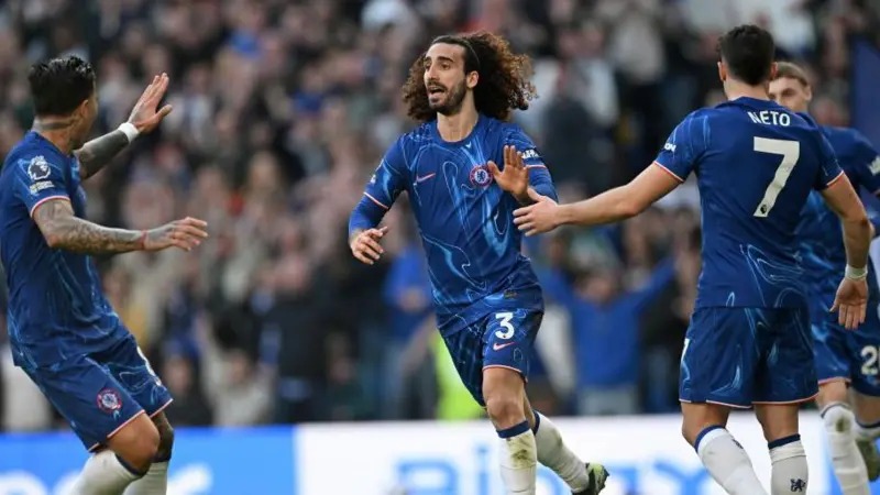 馬克·庫庫雷拉在三場比賽中打入第二球