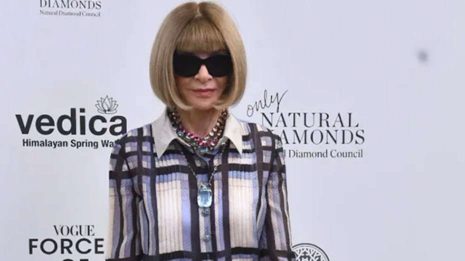 安娜&middot;溫圖爾在紐約的一次員工會議上宣布了這一消息