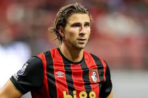 伯恩茅斯后衛扎巴尼以5700萬英鎊加盟巴黎圣日耳曼