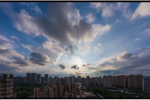 成都天空現(xiàn)超絕丁達(dá)