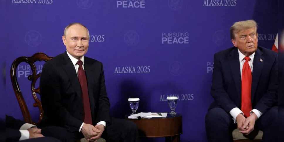 俄羅斯總統弗拉基米爾·普京與美國總統唐納德·特朗普