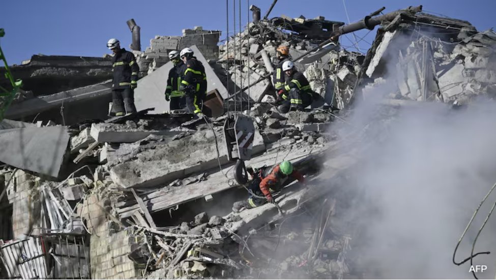 俄羅斯周四還發(fā)射了高超音速“匕首”導(dǎo)彈,瞄準(zhǔn)烏克蘭軍隊(duì)。