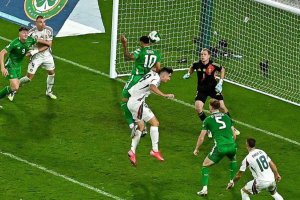 世預賽愛爾蘭2-2匈牙利隊 伊達在最后時刻進球扳平比