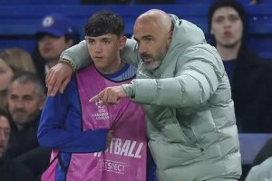 沃爾什在年輕藍(lán)軍球