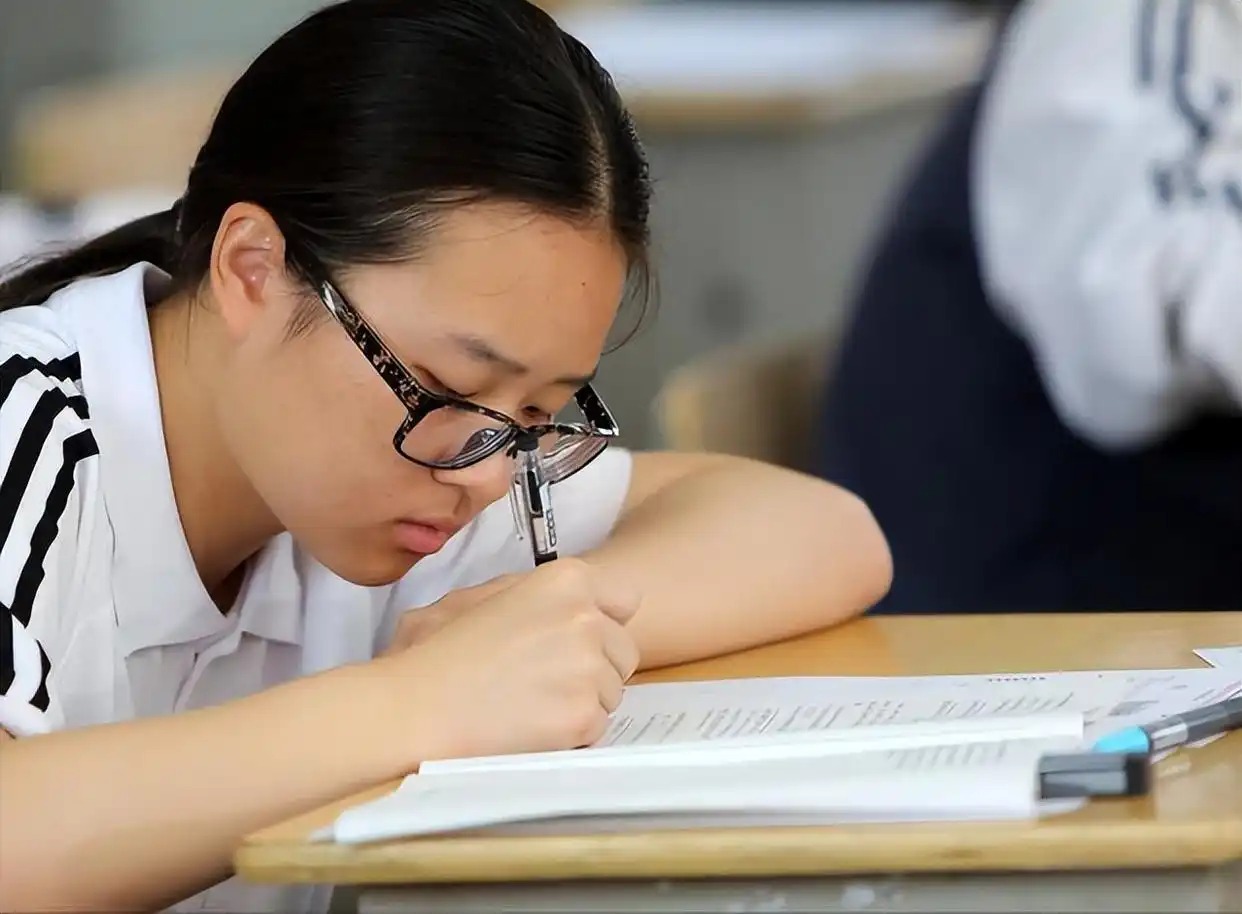 教育部回應中高考取消英語：不會取消