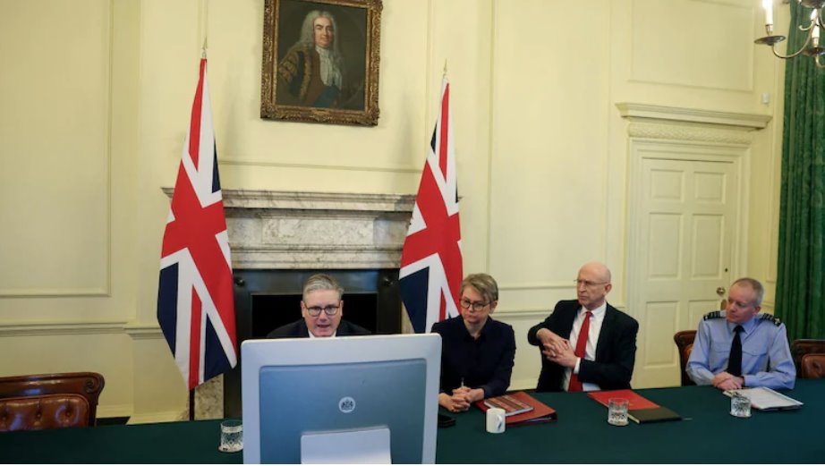 英國國防部長稱，面對俄羅斯的威脅，&ldquo;整個國家&rdquo;都必須做好戰斗準備